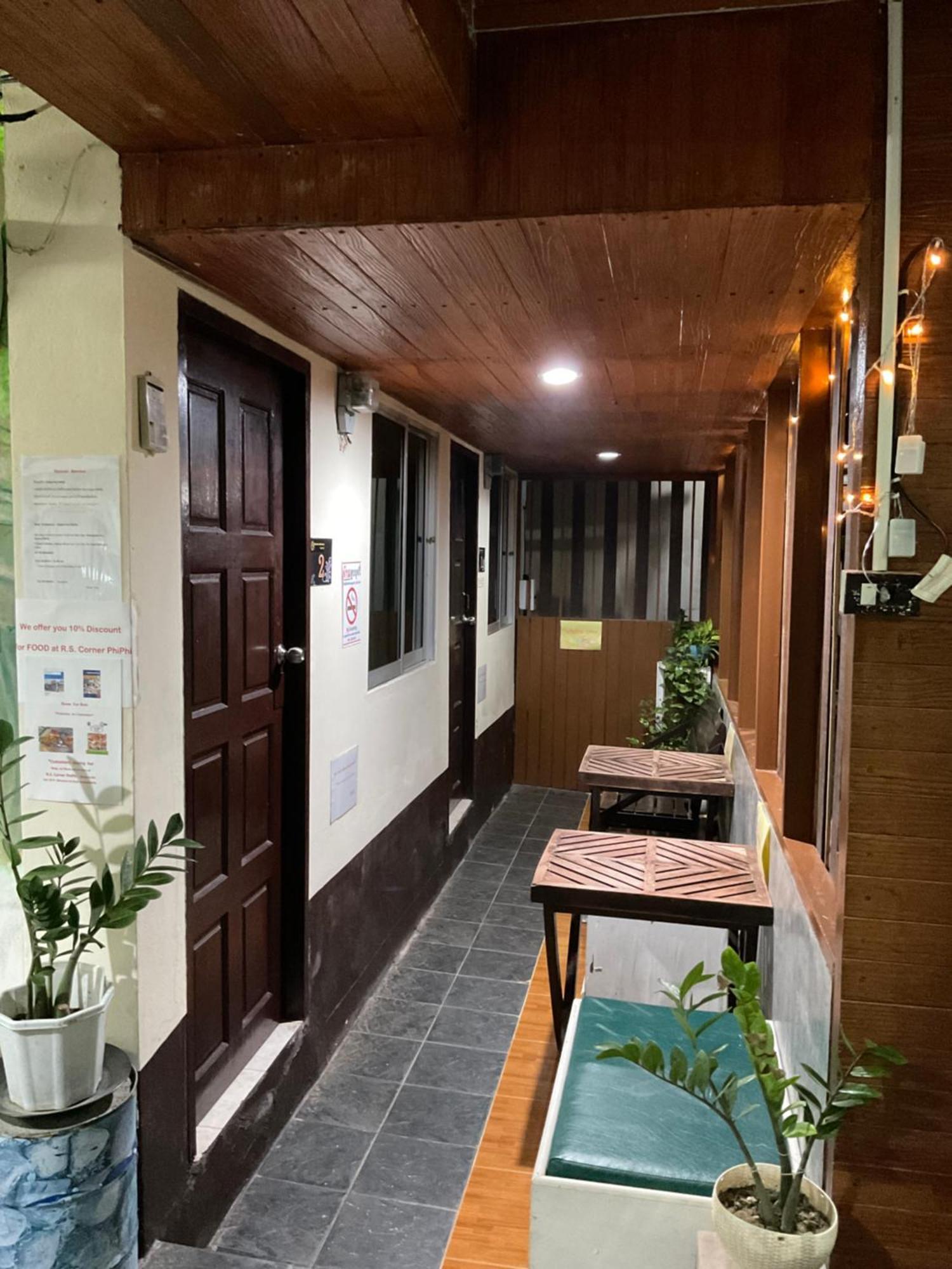 Hotel Golden Bee Phiphi Exterior foto