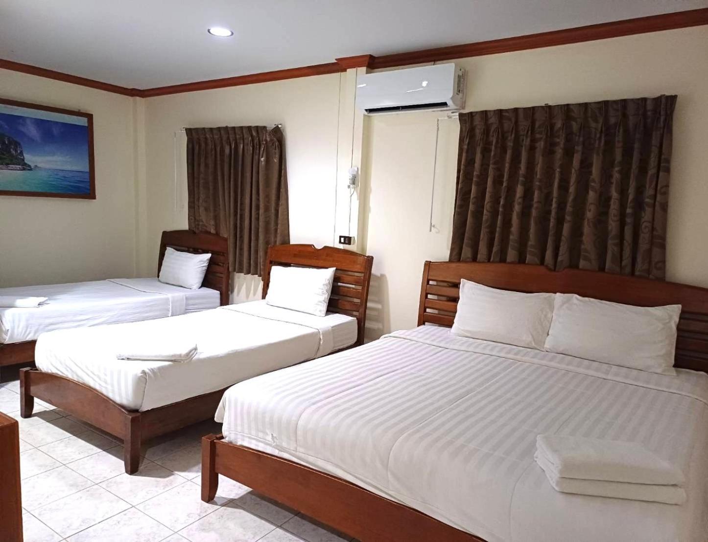 Hotel Golden Bee Phiphi Exterior foto